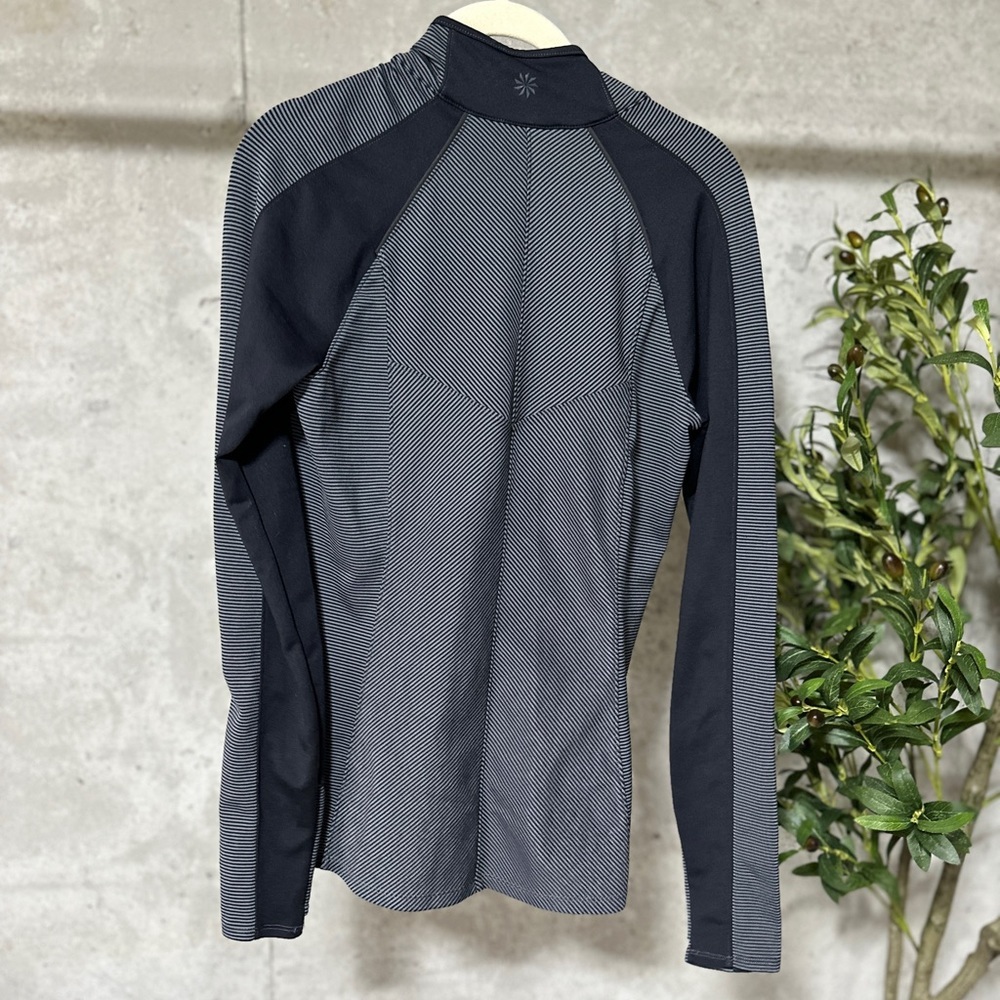 Athleta spot light 1/2 zip up pull over jacket - Picture 2 of 4
